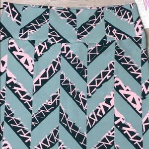 LulaRoe Cassie